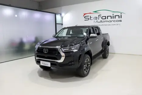 TOYOTA Hilux Caminhonete 2.8 16V SRX 4X4 DIESEL CABINE DUPLA AUTOMÁTICO, Foto 1