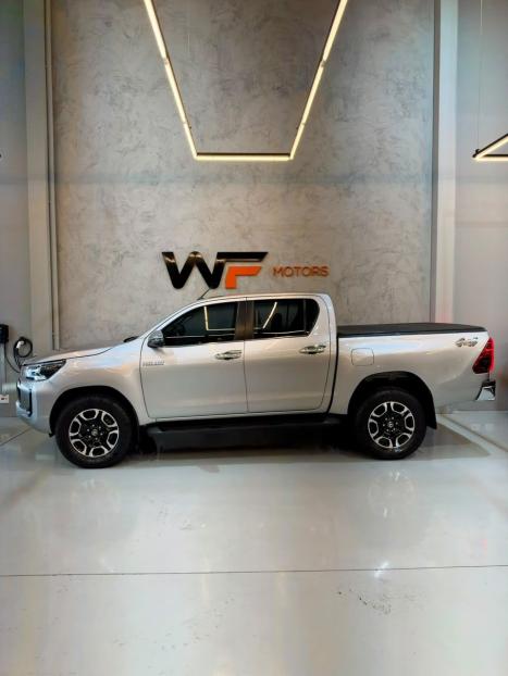 TOYOTA Hilux Caminhonete 2.8 16V 4P SRX DIESEL CABINE DUPLA, Foto 4