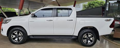 TOYOTA Hilux Caminhonete 2.8 16V SRX 50 ANOS 4X4 TURBO DIESEL CABINE DUPLA AUTOMÁTICO, Foto 4