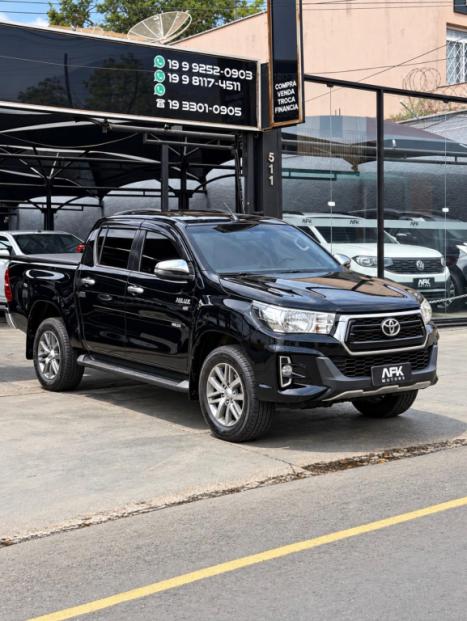 TOYOTA Hilux Caminhonete 2.7 16V 4P SRV FLEX CABINE DUPLA AUTOMÁTICO, Foto 3