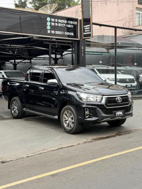 TOYOTA Hilux Caminhonete 2.7 16V 4P SRV FLEX CABINE DUPLA AUTOMÁTICO, Foto 8