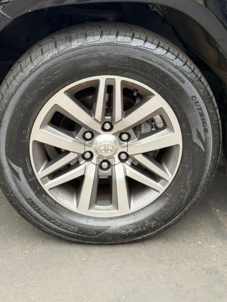 TOYOTA Hilux Caminhonete 2.7 16V 4P SRV FLEX CABINE DUPLA AUTOMÁTICO, Foto 18