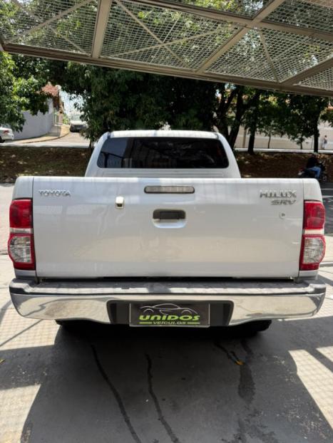 TOYOTA Hilux Caminhonete 3.0 4P 4X4 SRV TURBO DIESEL CABINE DUPLA AUTOMÁTICO, Foto 5