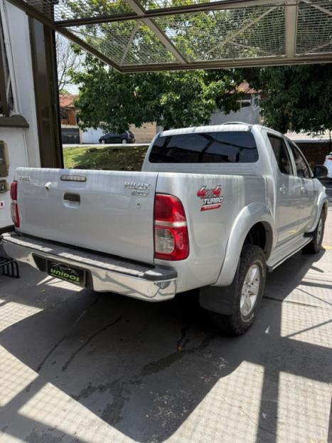 TOYOTA Hilux Caminhonete 3.0 4P 4X4 SRV TURBO DIESEL CABINE DUPLA AUTOMÁTICO, Foto 6