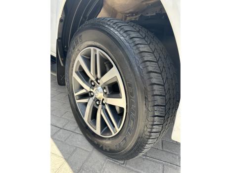 TOYOTA Hilux Caminhonete 2.7 16V 4P SRV FLEX 4X4  CABINE DUPLA AUTOMÁTICO, Foto 11