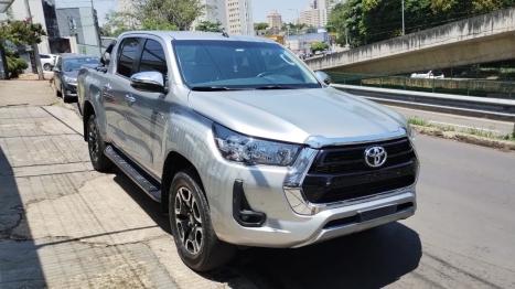 TOYOTA Hilux Caminhonete 2.8 16V SRV 4X4 DIESEL CABINE DUPLA AUTOMÁTICO, Foto 2