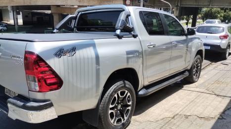 TOYOTA Hilux Caminhonete 2.8 16V SRV 4X4 DIESEL CABINE DUPLA AUTOMÁTICO, Foto 5