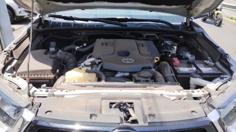 TOYOTA Hilux Caminhonete 2.8 16V SRV 4X4 DIESEL CABINE DUPLA AUTOMÁTICO, Foto 6