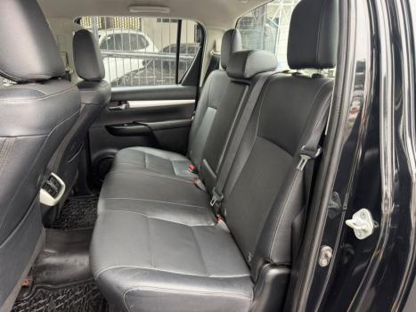 TOYOTA Hilux Caminhonete 2.8 16V SRX 4X4 TURBO DIESEL CABINE DUPLA AUTOMÁTICO, Foto 13