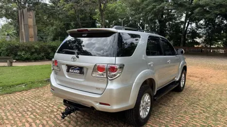 TOYOTA Hilux SW4 2.7 16V 4P SR FLEX AUTOM�TICO, Foto 10