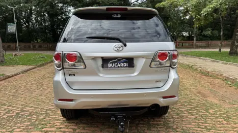 TOYOTA Hilux SW4 2.7 16V 4P SR FLEX AUTOM�TICO, Foto 12