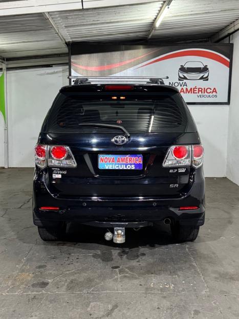 TOYOTA Hilux SW4 2.7 16V 4P FLEX SR 7 LUGARES AUTOMTICO, Foto 5