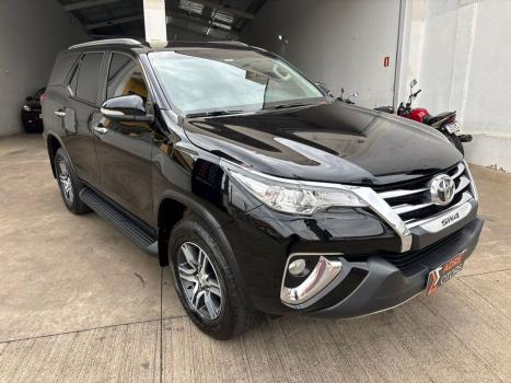 TOYOTA Hilux SW4 2.7 16V 4P SR FLEX AUTOMTICO, Foto 2