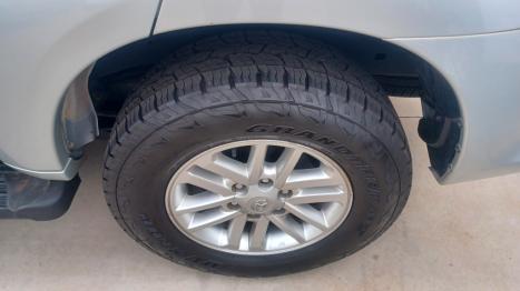 TOYOTA Hilux SW4 2.7 16V 4P SR FLEX AUTOMTICO, Foto 3