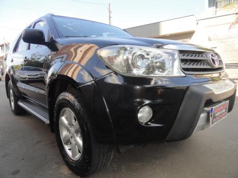 TOYOTA Hilux SW4 2.7 16V 4P FLEX SRV 7 LUGARES AUTOM�TICO, Foto 2