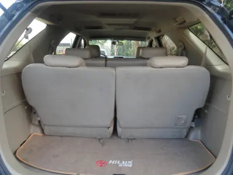 TOYOTA Hilux SW4 2.7 16V 4P FLEX SRV 7 LUGARES AUTOM�TICO, Foto 7