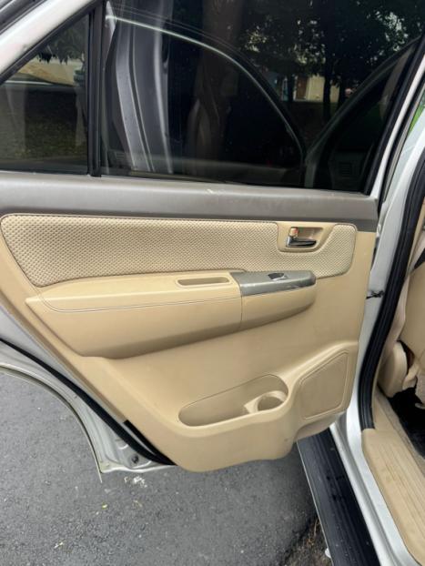 TOYOTA Hilux SW4 2.7 16V 4P SR AUTOM�TICO, Foto 7