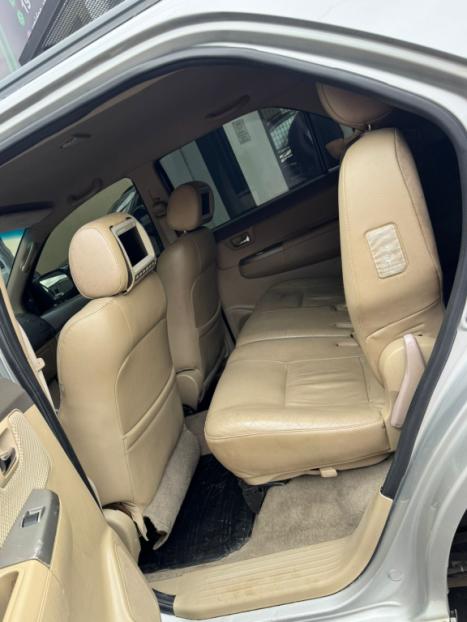 TOYOTA Hilux SW4 2.7 16V 4P SR AUTOM�TICO, Foto 8