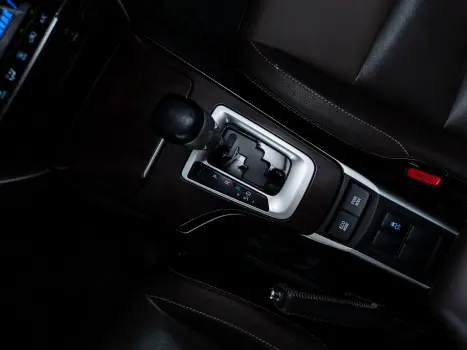 TOYOTA Hilux SW4 2.7 16V 4P FLEX SRV 7 LUGARES AUTOM�TICO, Foto 18