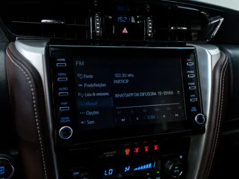 TOYOTA Hilux SW4 2.7 16V 4P FLEX SRV 7 LUGARES AUTOM�TICO, Foto 20