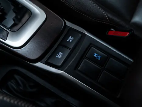 TOYOTA Hilux SW4 2.7 16V 4P FLEX SRV 7 LUGARES AUTOM�TICO, Foto 23