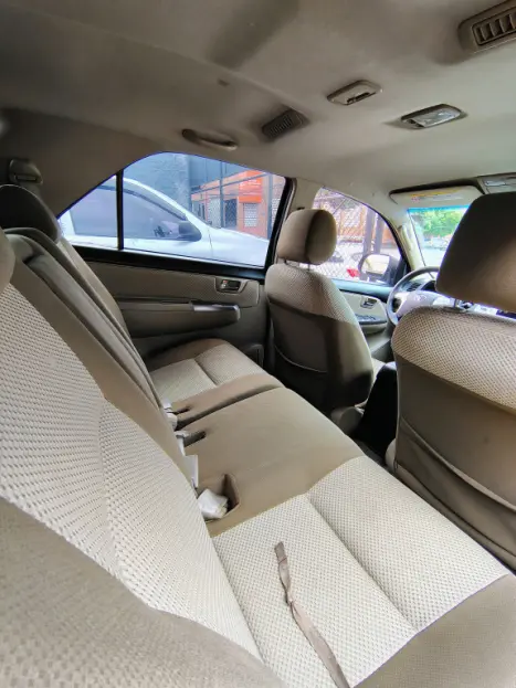 TOYOTA Hilux SW4 2.7 16V 4P FLEX SR 7 LUGARES AUTOM�TICO, Foto 11