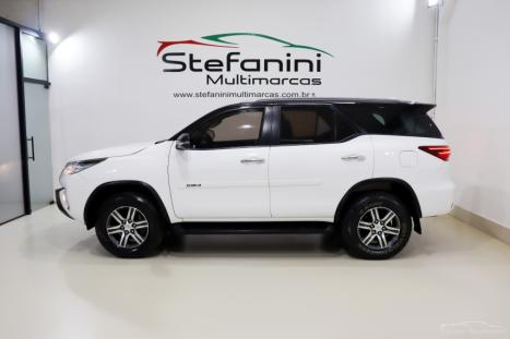 TOYOTA Hilux SW4 2.7 16V 4P FLEX SRV 7 LUGARES AUTOM�TICO, Foto 11