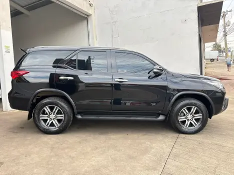 TOYOTA Hilux SW4 2.7 16V 4P SR AUTOM�TICO, Foto 6