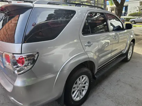 TOYOTA Hilux SW4 2.7 16V 4P SR FLEX AUTOM�TICO, Foto 2