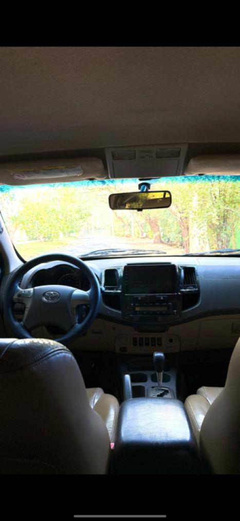 TOYOTA Hilux SW4 2.7 16V 4P SR FLEX, Foto 7