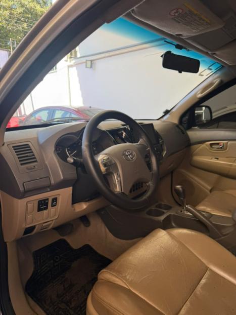 TOYOTA Hilux SW4 2.7 16V 4P SR FLEX AUTOM�TICO, Foto 7