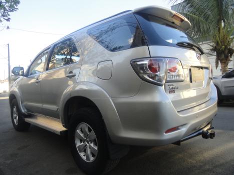TOYOTA Hilux SW4 2.7 16V 4P SR FLEX AUTOMÁTICO, Foto 3