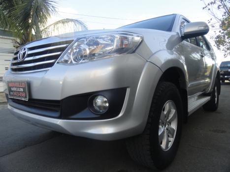 TOYOTA Hilux SW4 2.7 16V 4P SR FLEX AUTOMÁTICO, Foto 4