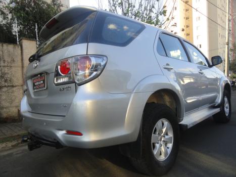 TOYOTA Hilux SW4 2.7 16V 4P SR FLEX AUTOMÁTICO, Foto 5