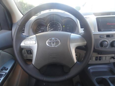 TOYOTA Hilux SW4 2.7 16V 4P SR FLEX AUTOMÁTICO, Foto 8
