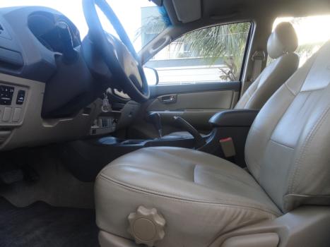TOYOTA Hilux SW4 2.7 16V 4P SR FLEX AUTOMÁTICO, Foto 16