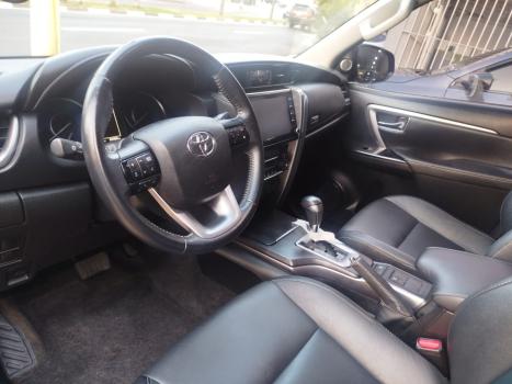 TOYOTA Hilux SW4 2.7 16V 4P FLEX SRV 7 LUGARES AUTOMÁTICO, Foto 7