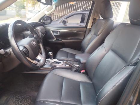 TOYOTA Hilux SW4 2.7 16V 4P FLEX SRV 7 LUGARES AUTOMÁTICO, Foto 8