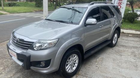 TOYOTA Hilux SW4 2.7 16V 4P SR AUTOMÁTICO, Foto 2