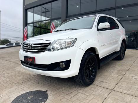 TOYOTA Hilux SW4 2.7 16V 4P SR AUTOMÁTICO, Foto 3