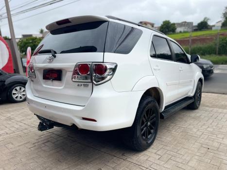 TOYOTA Hilux SW4 2.7 16V 4P SR AUTOMÁTICO, Foto 6