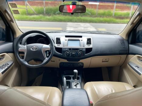 TOYOTA Hilux SW4 2.7 16V 4P SR AUTOMÁTICO, Foto 8