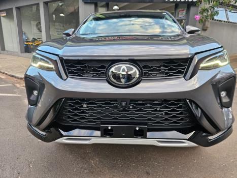 TOYOTA Hilux SW4 2.8 16V 4P SRX PLATINUM 4X4 7 LUGARES TURBO DIESEL AUTOM�TICO, Foto 11