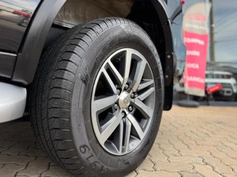 TOYOTA Hilux SW4 2.8 16V 4P SRX 4X4 7 LUGARES TURBO DIESEL AUTOM�TICO, Foto 12