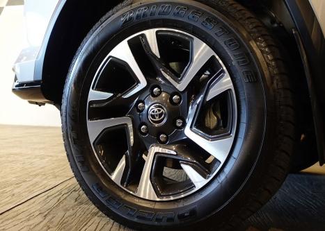 TOYOTA Hilux SW4 2.8 16V 4P SRX PLATINUM 4X4 7 LUGARES TURBO DIESEL AUTOM�TICO, Foto 9