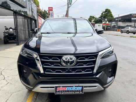 TOYOTA Hilux SW4 2.8 16V 4P SRX 4X4 7 LUGARES TURBO DIESEL AUTOM�TICO, Foto 3