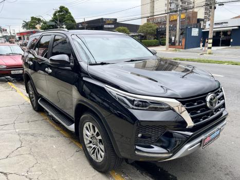 TOYOTA Hilux SW4 2.8 16V 4P SRX 4X4 7 LUGARES TURBO DIESEL AUTOM�TICO, Foto 4