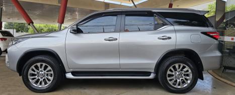 TOYOTA Hilux SW4 2.8 16V 4P SRX 4X4 7 LUGARES TURBO DIESEL AUTOM�TICO, Foto 4