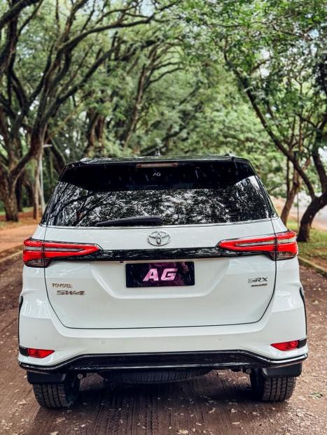 TOYOTA Hilux SW4 2.8 16V 4P SRX PLATINUM 4X4 7 LUGARES TURBO DIESEL AUTOM�TICO, Foto 12