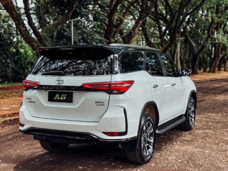 TOYOTA Hilux SW4 2.8 16V 4P SRX PLATINUM 4X4 7 LUGARES TURBO DIESEL AUTOM�TICO, Foto 15